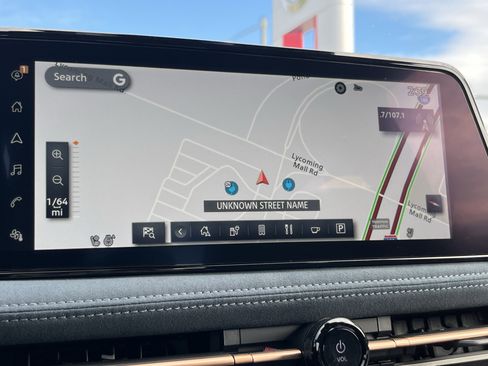 Used 2024 Nissan Ariya AWD image 32