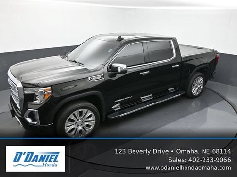 Used 2020 GMC Sierra 1500 Denali w/ Denali Premium Package AWD/4WD image 16