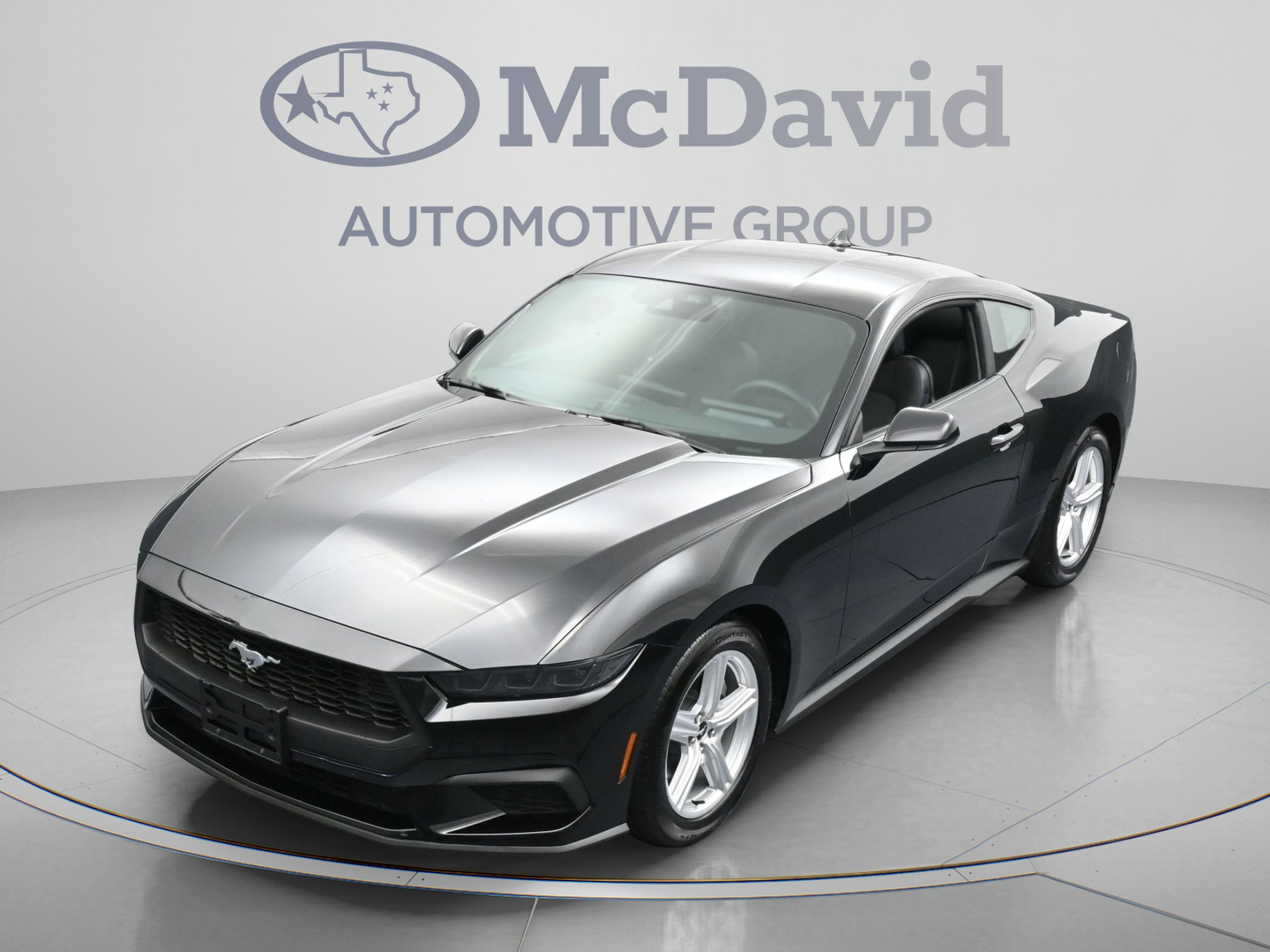 Used 2026 Ford Mustang Coupe RWD image 34