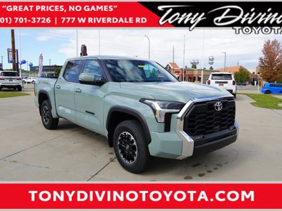 New 2026 Toyota Tundra SR5 w/ TRD Off-Road Package