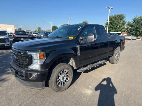 Used 2022 Ford F350 Lariat AWD/4WD image 3