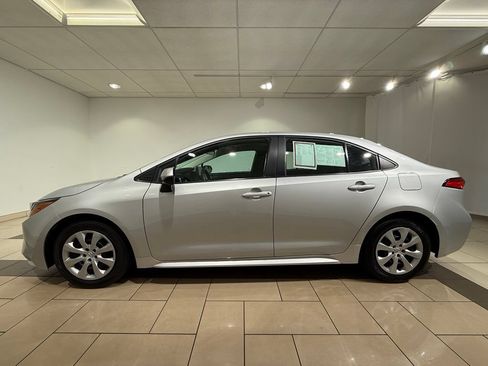 Certified 2024 Toyota Corolla LE FWD image 2