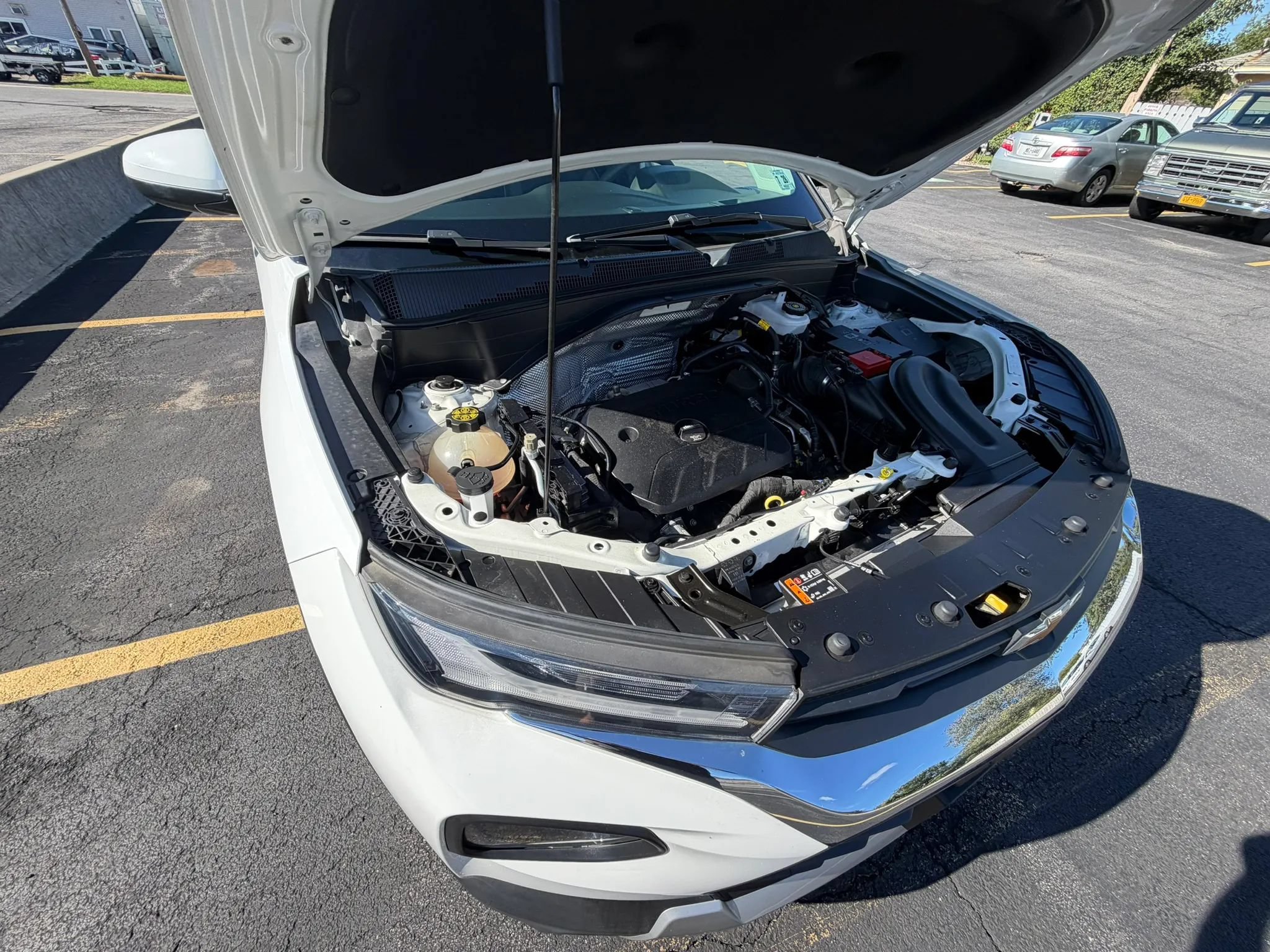 Used 2023 Chevrolet TrailBlazer LT AWD/4WD image 29