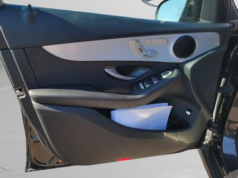 Certified 2021 Mercedes-Benz GLC 300 image 29