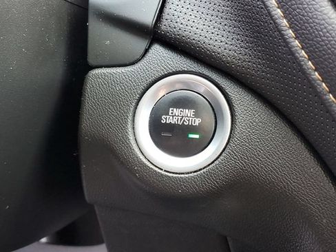 Certified 2024 Chevrolet Equinox Premier AWD/4WD image 17