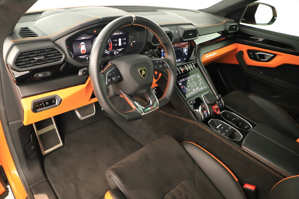 Used 2023 Lamborghini Urus S AWD/4WD image 15