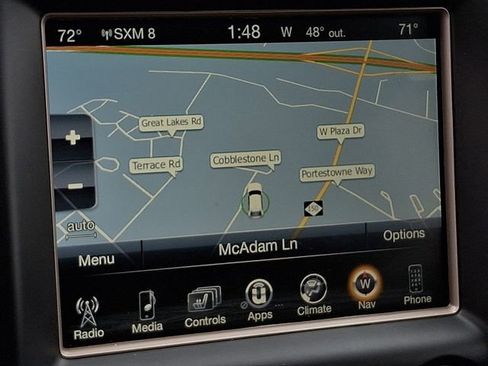 Used 2017 Jeep Grand Cherokee Limited image 17