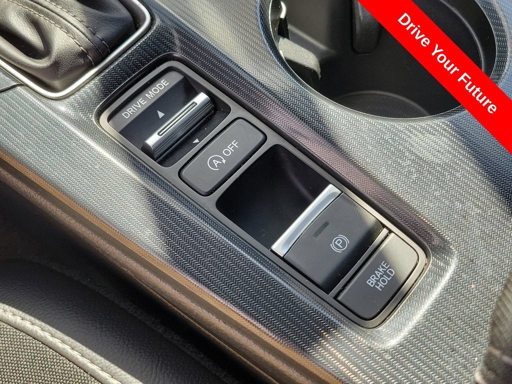 Used 2025 Honda Civic Sport image 17