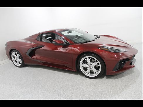 Used 2020 Chevrolet Corvette Stingray Preferred Conv w/ 2LT Preferred Equipment Group RWD image 2