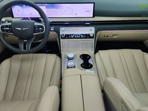 Used 2025 Genesis GV80 2.5T Advanced AWD/4WD image 21