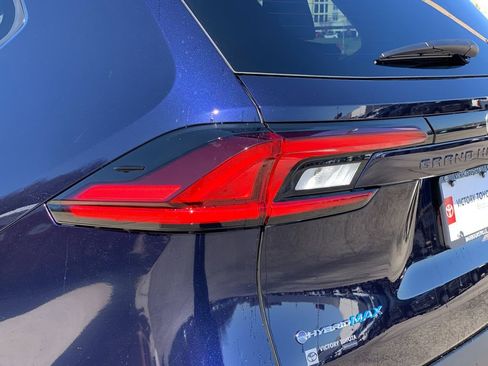 New 2026 Toyota Grand Highlander AWD Hybrid image 35