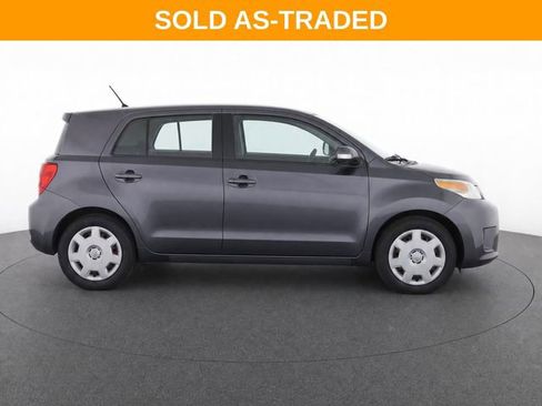 Used 2010 Scion xD FWD image 3