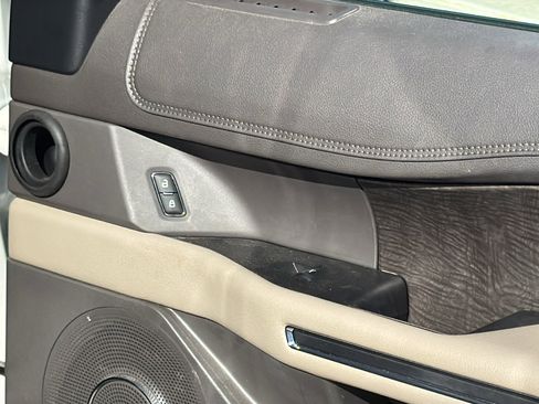 Used 2020 Ford Expedition Limited w/ Special Edition Package image 32