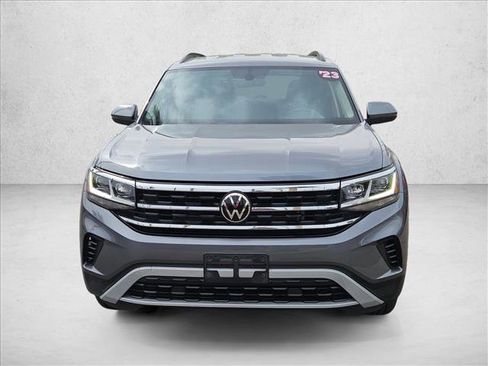 Used 2023 Volkswagen Atlas SE image 2