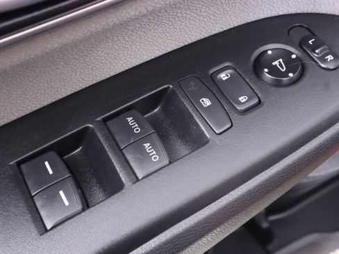 Used 2021 Honda CR-V EX image 30