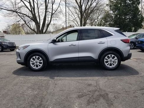 Certified 2023 Ford Escape Active AWD/4WD image 11