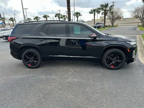 Used 2023 Chevrolet Traverse Premier w/ Redline Edition image 7