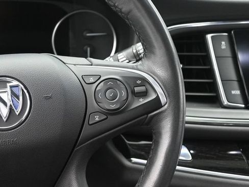 Used 2021 Buick Enclave Avenir w/ Avenir Technology Package FWD image 29