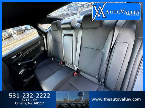 Used 2025 Honda Civic Sport image 21