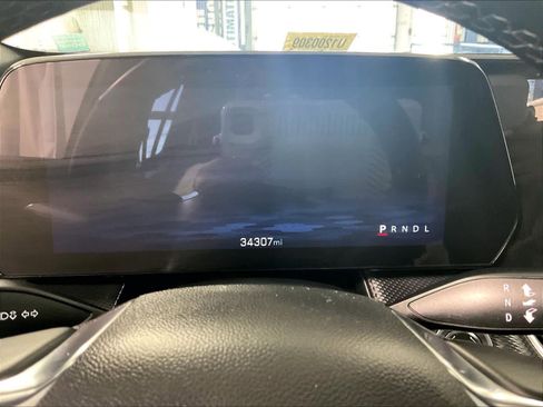 Used 2025 Chevrolet Equinox LT image 24