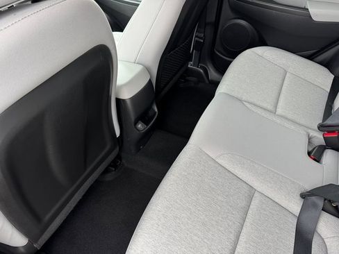 Used 2023 Hyundai Kona SE w/ Cargo Package image 16