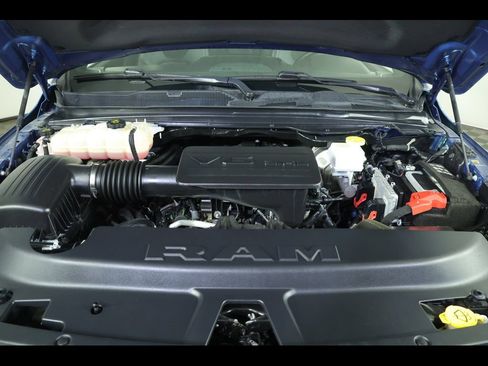 Certified 2024 RAM 1500 Big Horn AWD/4WD image 21