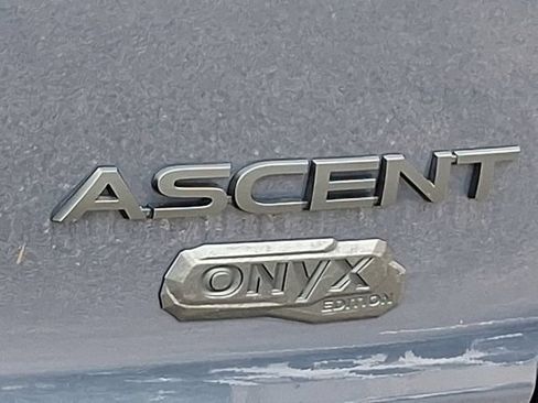 Used 2024 Subaru Ascent Onyx Edition AWD/4WD image 31