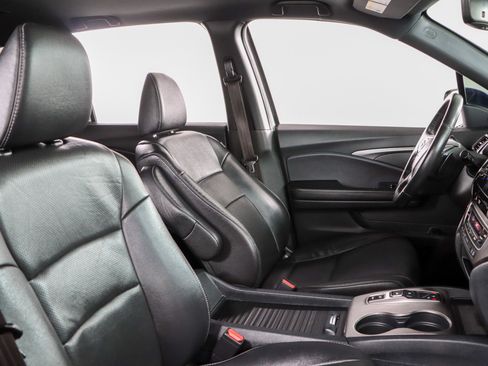 Used 2023 Honda Passport EX-L image 27