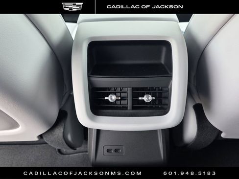 New 2026 Cadillac Lyriq Luxury image 24