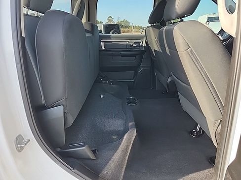 Certified 2022 RAM 1500 Classic SLT image 33