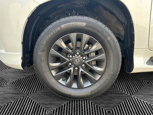 Used 2021 Lexus GX 460 Premium image 14