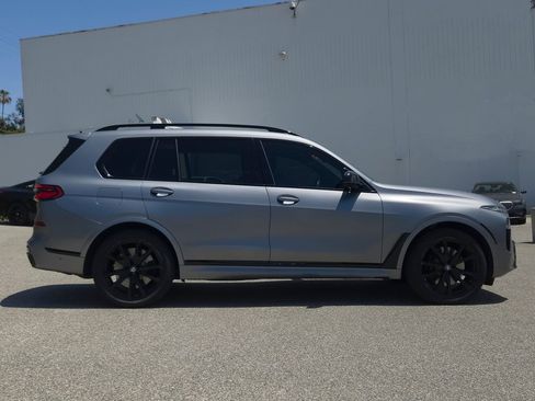 Certified 2024 BMW X7 M60i w/ Executive Package AWD/4WD image 4