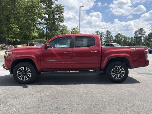 Used 2020 Toyota Tacoma TRD Sport w/ Technology Package RWD image 22