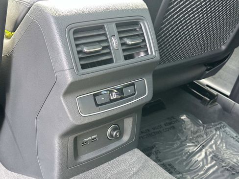 Used 2021 Audi Q5 2.0T Premium Plus image 22