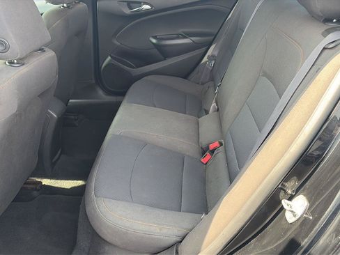 Used 2017 Chevrolet Cruze LS FWD image 13