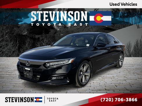 Used 2018 Honda Accord Touring image 1