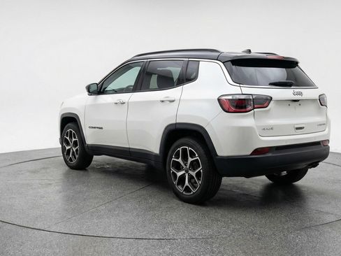 Used 2025 Jeep Compass Limited AWD/4WD image 6