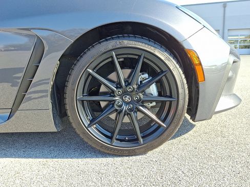 Certified 2024 Toyota GR86 Premium image 9