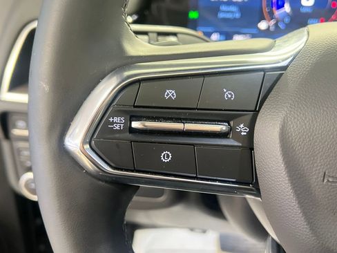 Used 2025 Chevrolet Tahoe Z71 w/ Comfort Package image 26