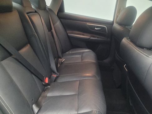 Used 2018 Nissan Altima 2.5 SL FWD image 19