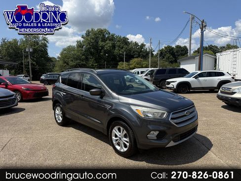 Used 2018 Ford Escape SE AWD/4WD image 1