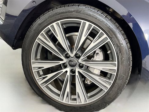 Used 2024 Audi A6 Premium Plus w/ Premium Plus Package image 31