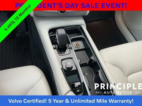 Certified 2023 Volvo XC90 B5 Plus w/ Protection Package Premier image 20