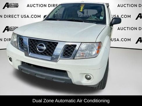 Used 2016 Nissan Frontier SV w/ SV Value Truck Package image 5
