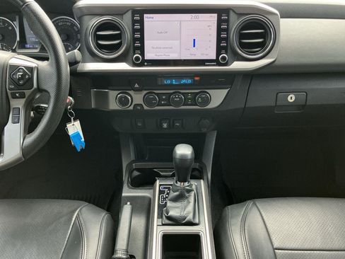 Used 2021 Toyota Tacoma SR5 image 16