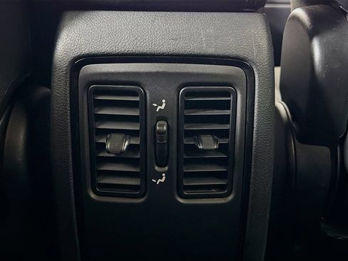 Used 2023 Dodge Durango GT AWD/4WD image 25