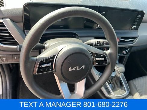Used 2024 Kia Seltos LX AWD/4WD image 21