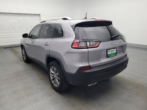 Used 2019 Jeep Cherokee Latitude Plus image 3