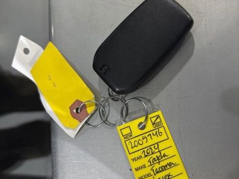 Used 2024 Toyota Tacoma TRD Off-Road w/ TRD Off Road Upgrade Package image 42