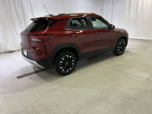 Certified 2023 Chevrolet TrailBlazer LT w/ Convenience Package image 11